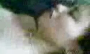 Той завърши с молитвите безплатно бг порно на камерата и започна да мастурбира