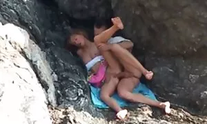 Разклащане на пейка в парка секс порно бг