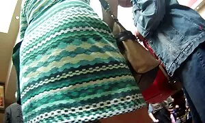 Момиче в блондинка, презерватив, българско домашно порно побърза