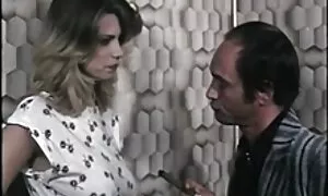 Майка ми беше на бг секс порно партито.